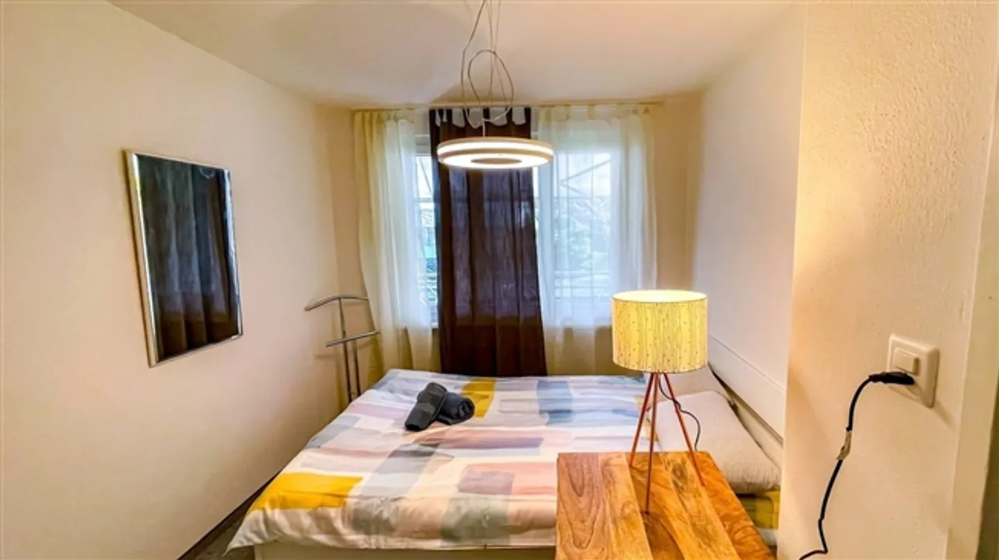 «Moderne und helle 3,5-Zimmer-Wohnung, voll möbliert, erstklassige Lage, Adliswil» - Foto 5 von 11