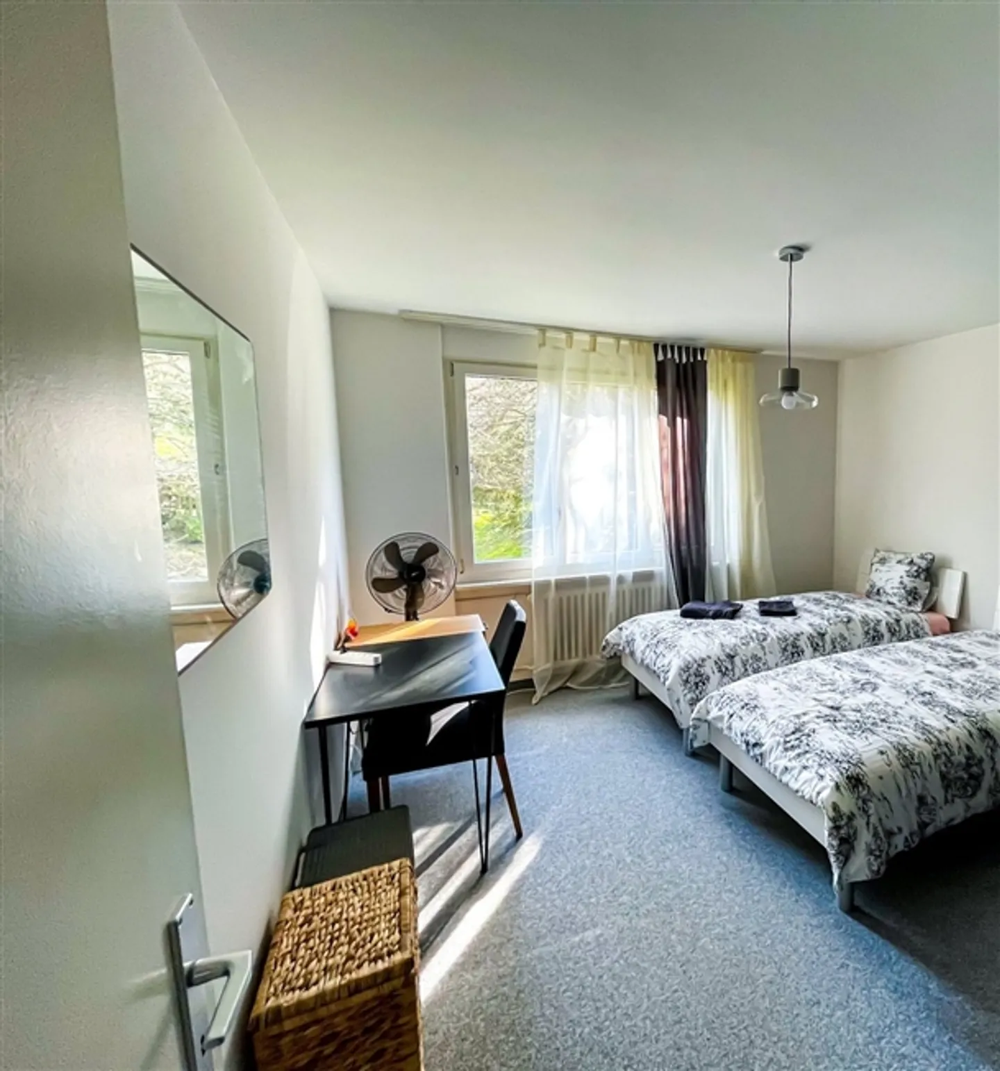 «Moderne und helle 3,5-Zimmer-Wohnung, voll möbliert, erstklassige Lage, Adliswil» - Foto 6 von 11