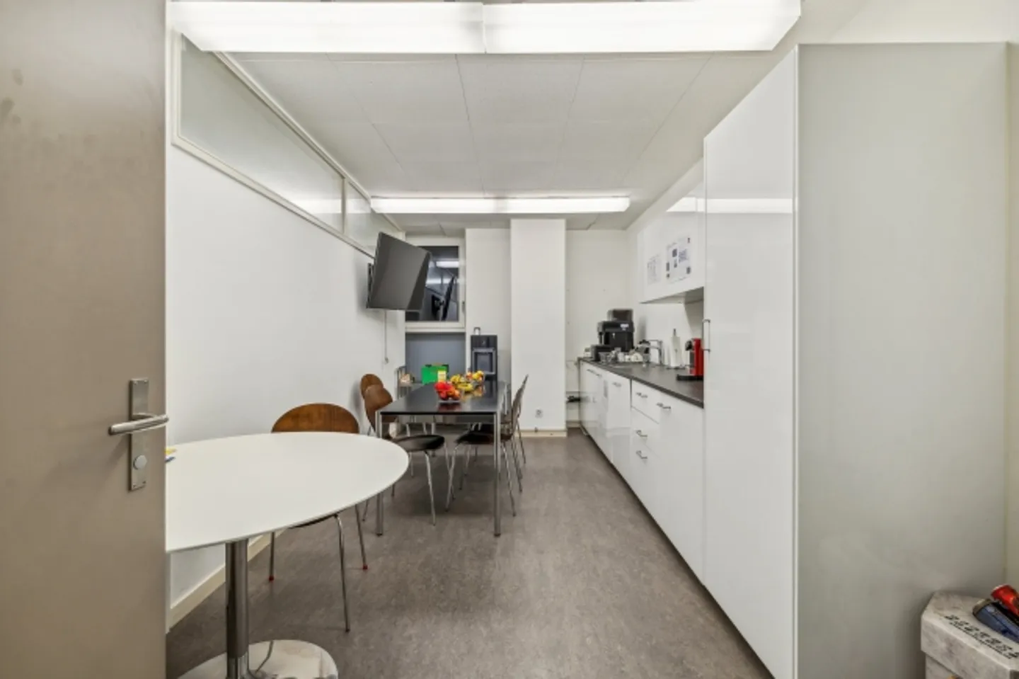 «Praxis zwischen Bankverein und Aeschenplatz» - Foto 7 von 7