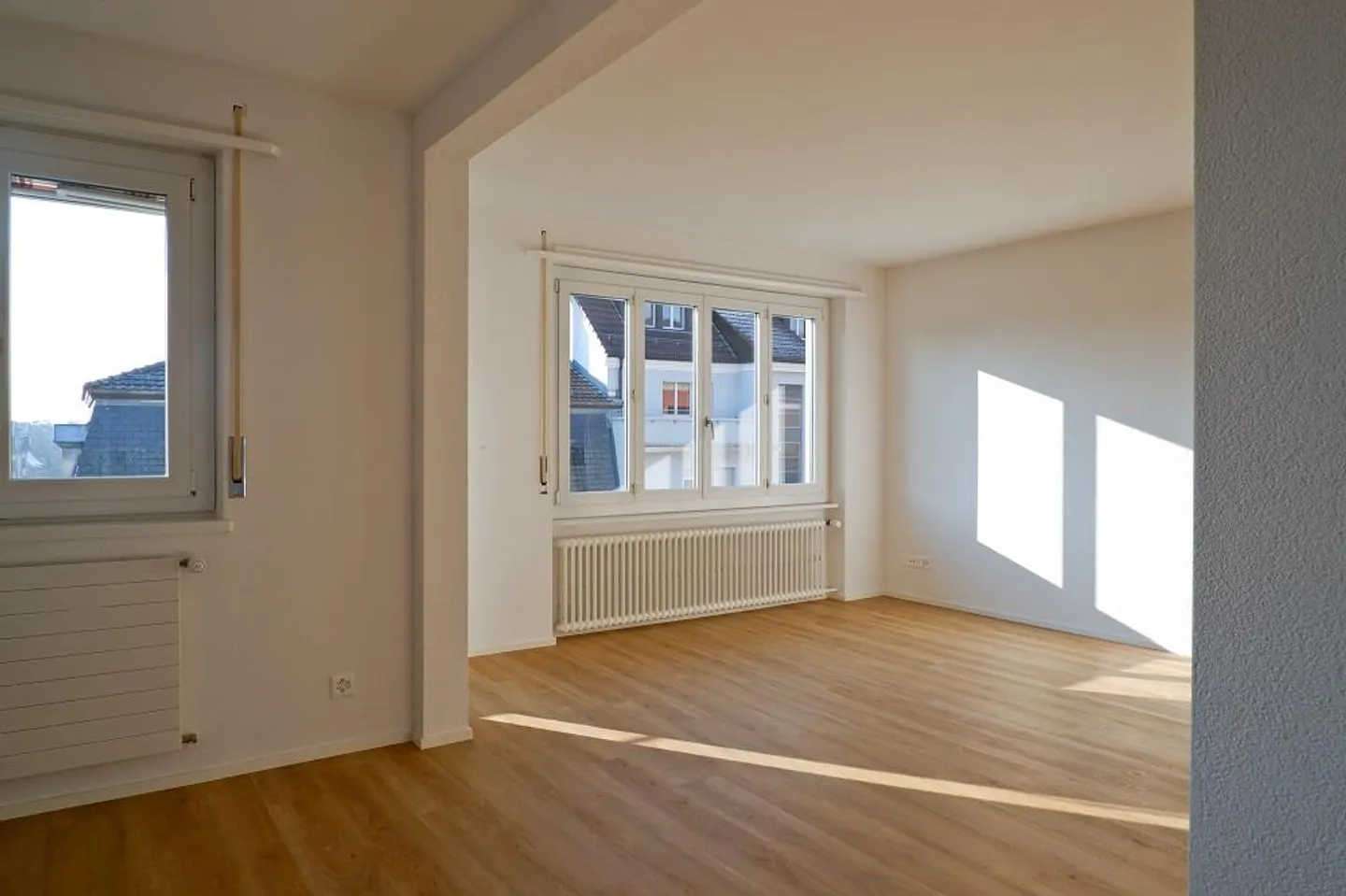 YOUNG, IN, CENTRAL - Beautiful 2-room apartment - Photo 4 of 7