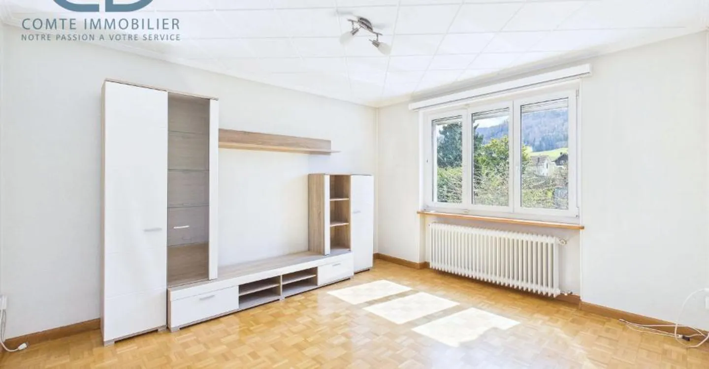 Charmantes Haus mit Werkstatt - Foto 3 von 13