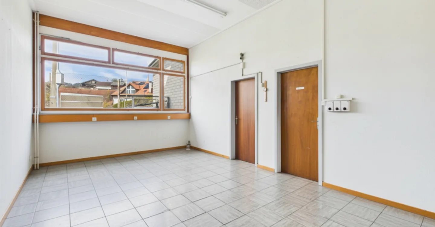 Charmantes Haus mit Werkstatt - Foto 13 von 13