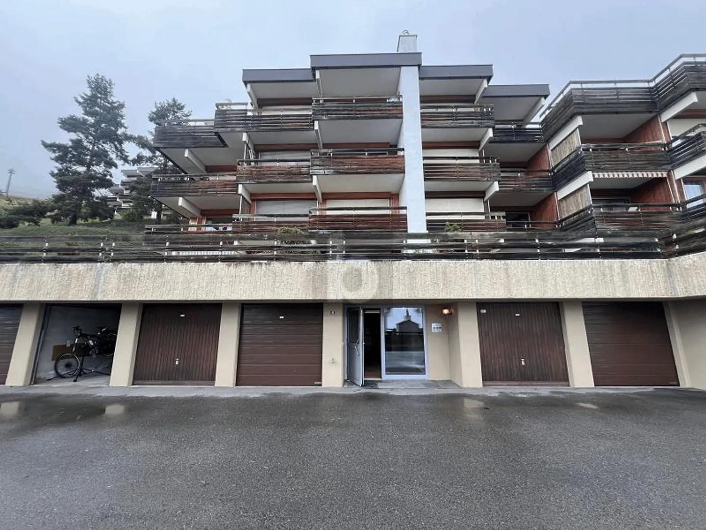 Apartment for sale - Photo 1 of 6