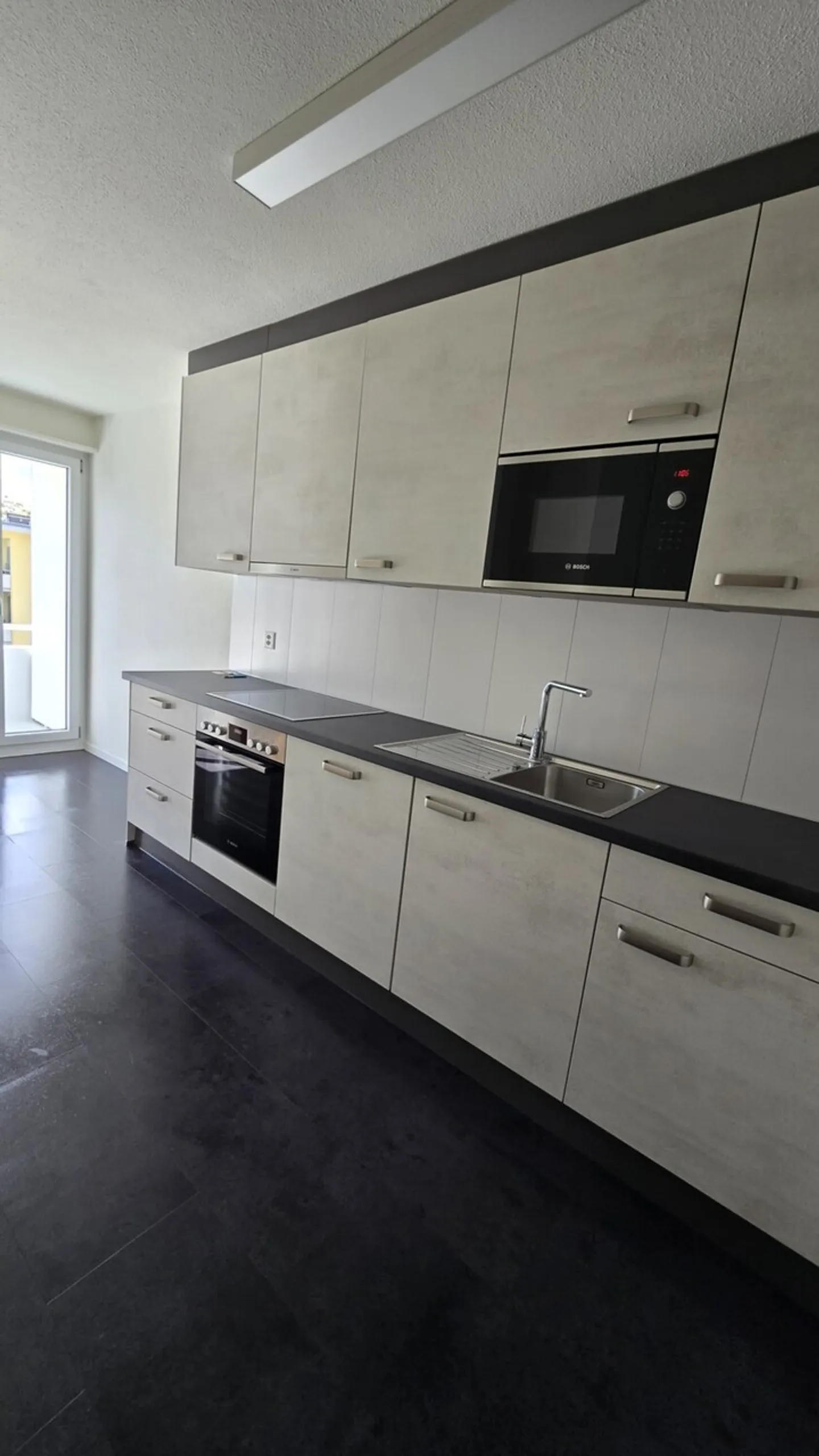 Gemütliche renovierte Wohnung in Bülach - Foto 3 von 6