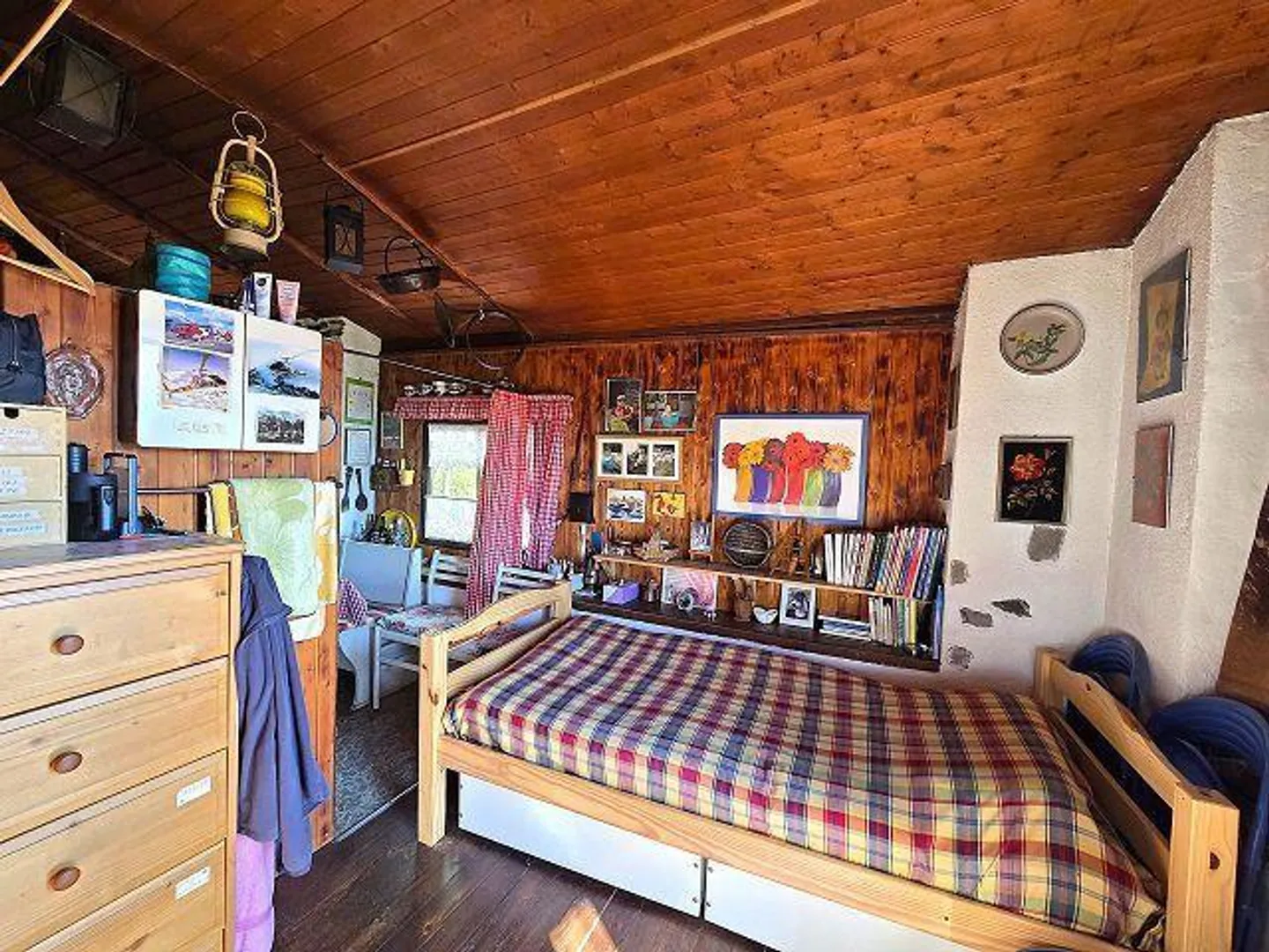 Petite maison rustique dans un endroit très calme et ensoleillé avec vue sur le lac - Photo 9 sur 40