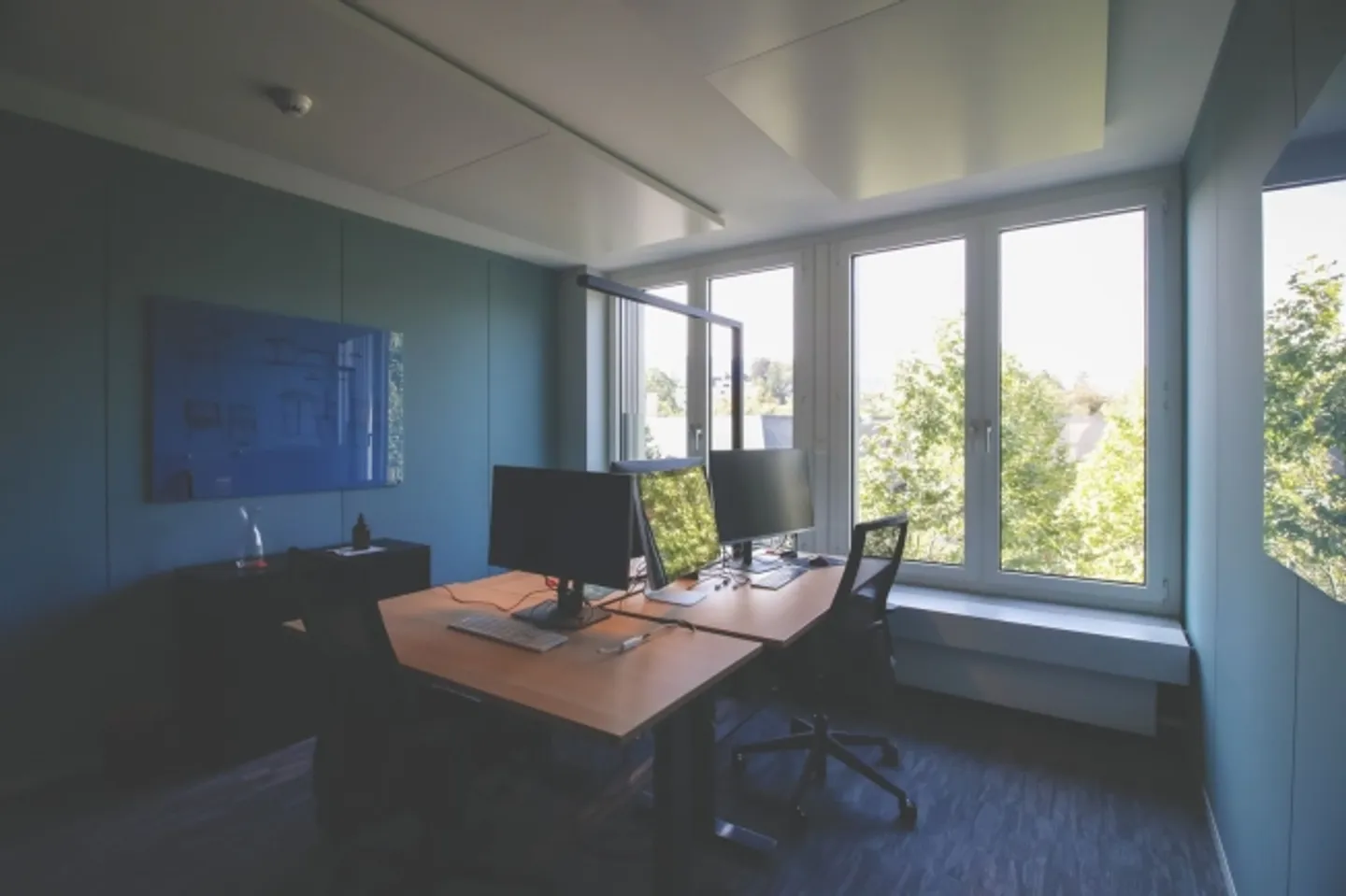 Office space for rent - Photo 7 of 10