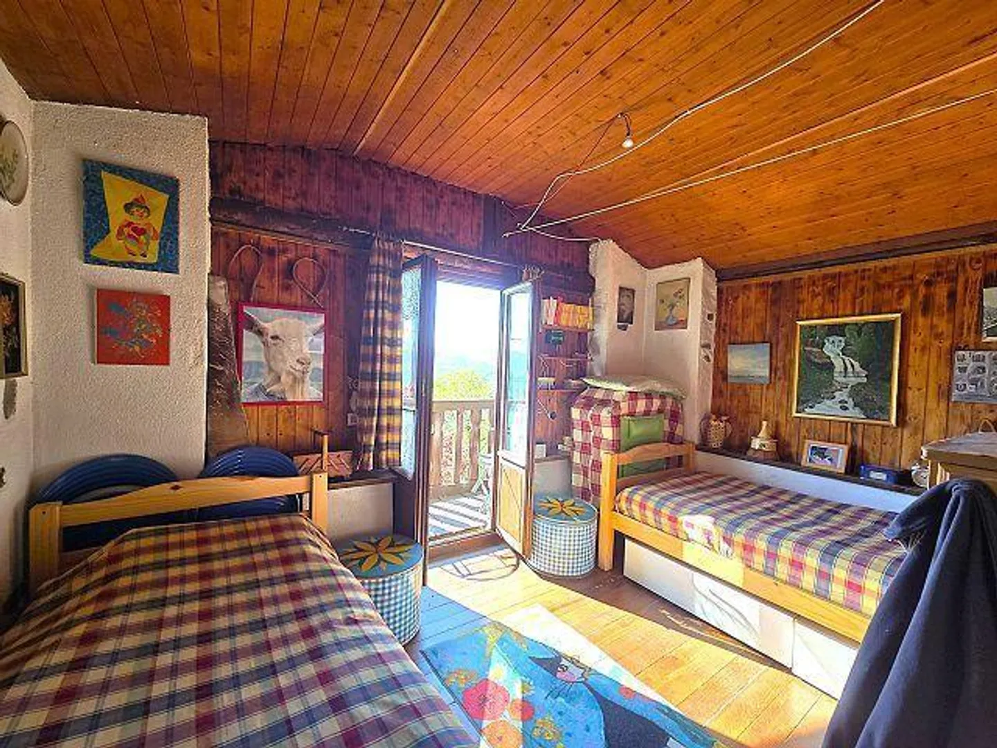 Petite maison rustique dans un endroit très calme et ensoleillé avec vue sur le lac - Photo 12 sur 40