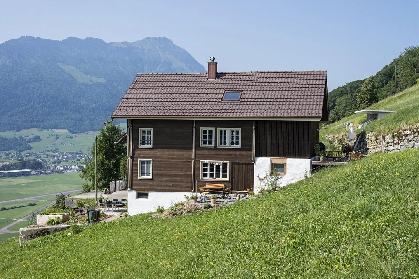 5.5 Room Maisonette Apartment - Photo 2 of 11