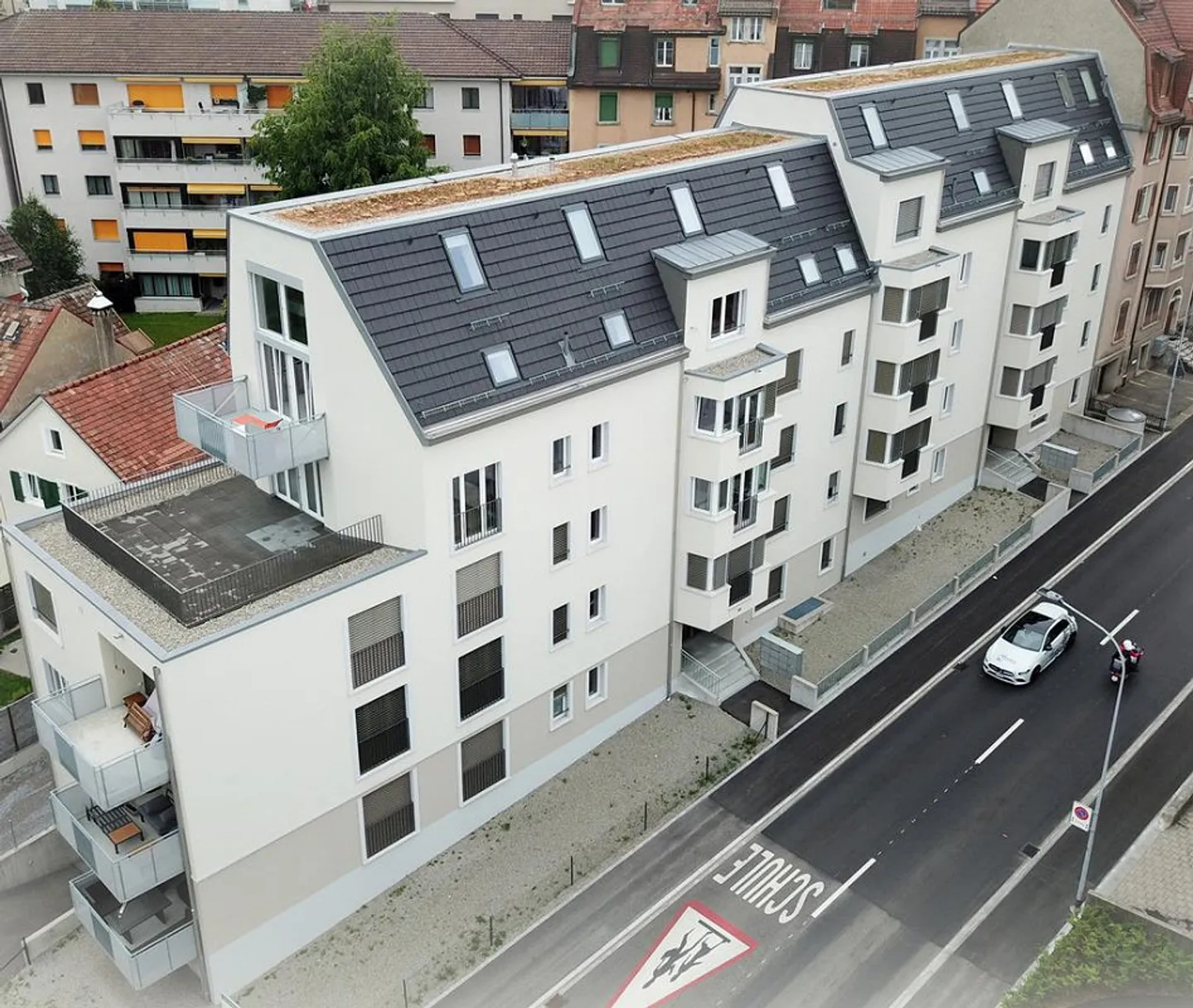 2.5 Room Apartment on the Ground Floor in a Central Location - Photo 7 of 9