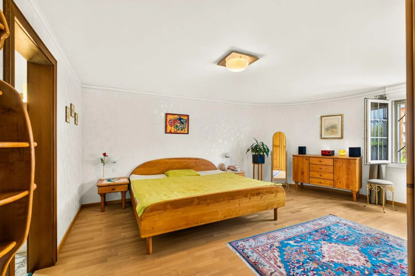 Une maison d'un genre particulier - charmante maison individuelle de 7,5 pièces avec idylle de jardin - Photo 11 sur 30