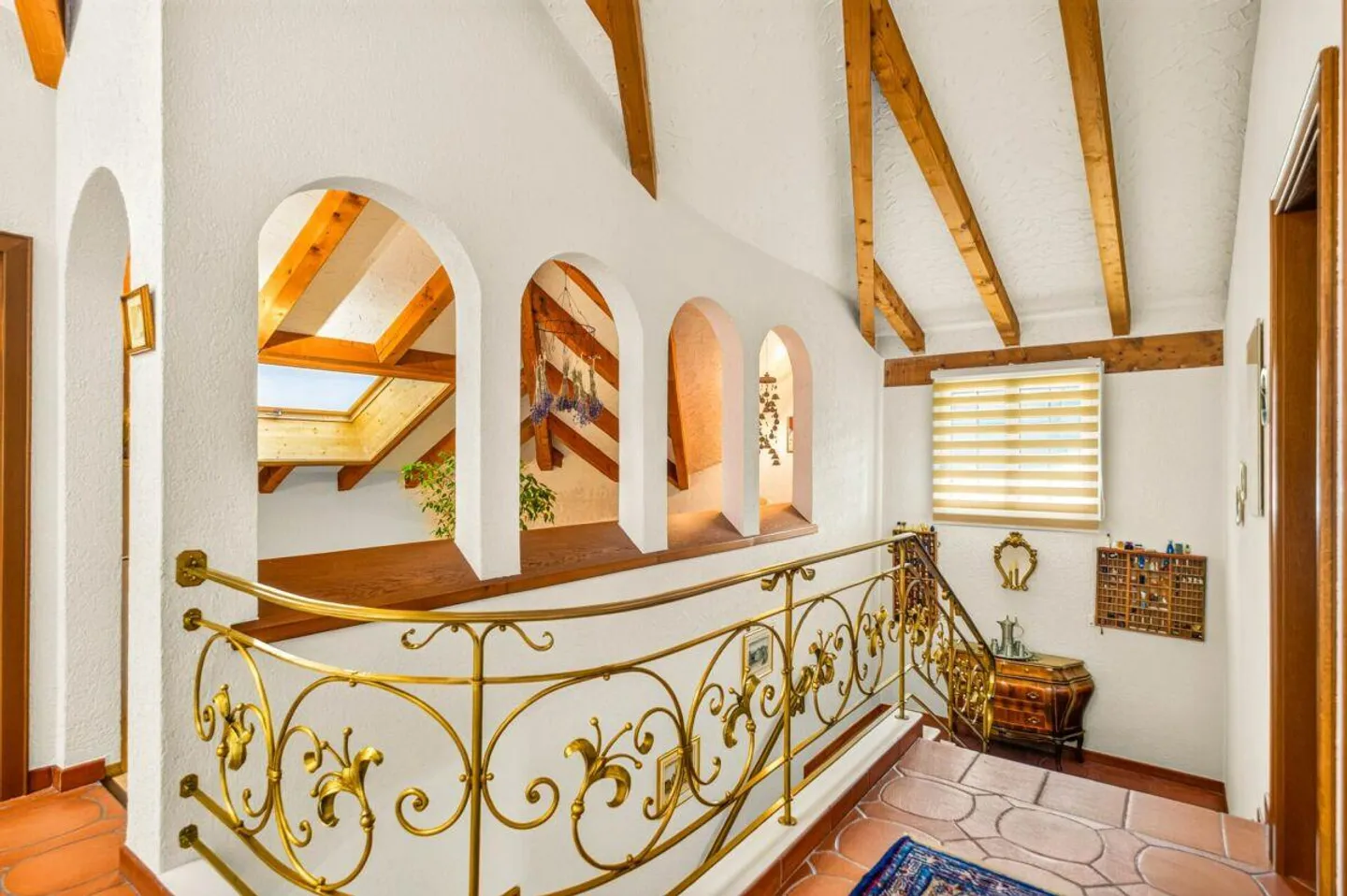Une maison d'un genre particulier - charmante maison individuelle de 7,5 pièces avec idylle de jardin - Photo 21 sur 30