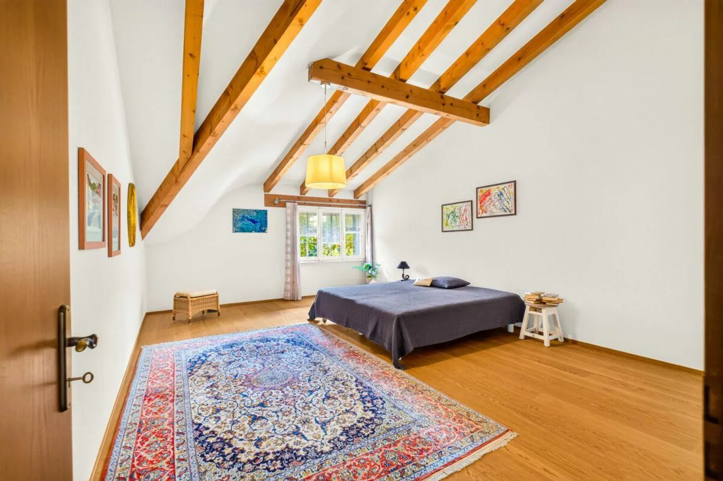 Une maison d'un genre particulier - charmante maison individuelle de 7,5 pièces avec idylle de jardin - Photo 16 sur 30