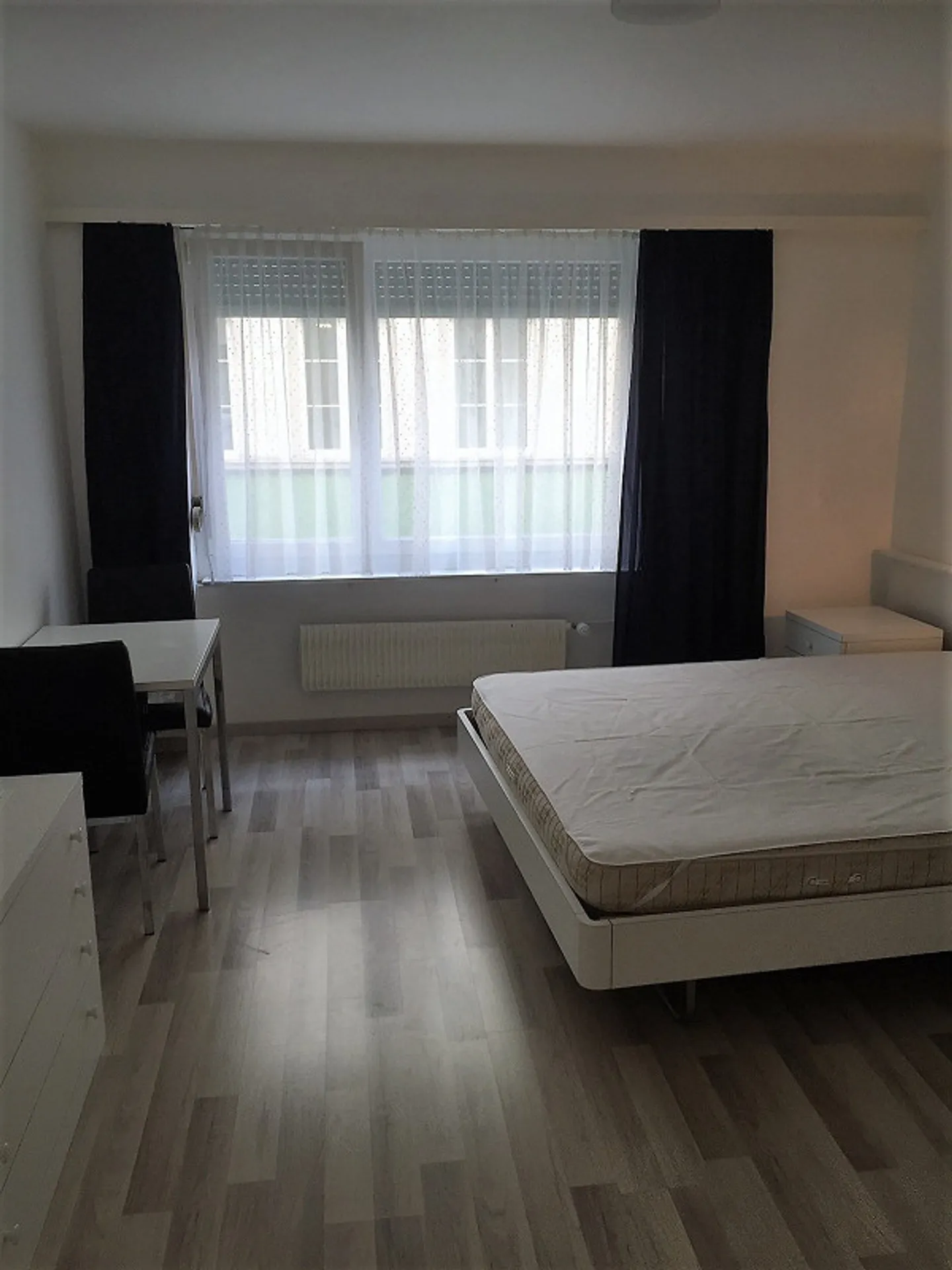 Appartement 1 pièce meublé (110) - Photo 3 sur 4