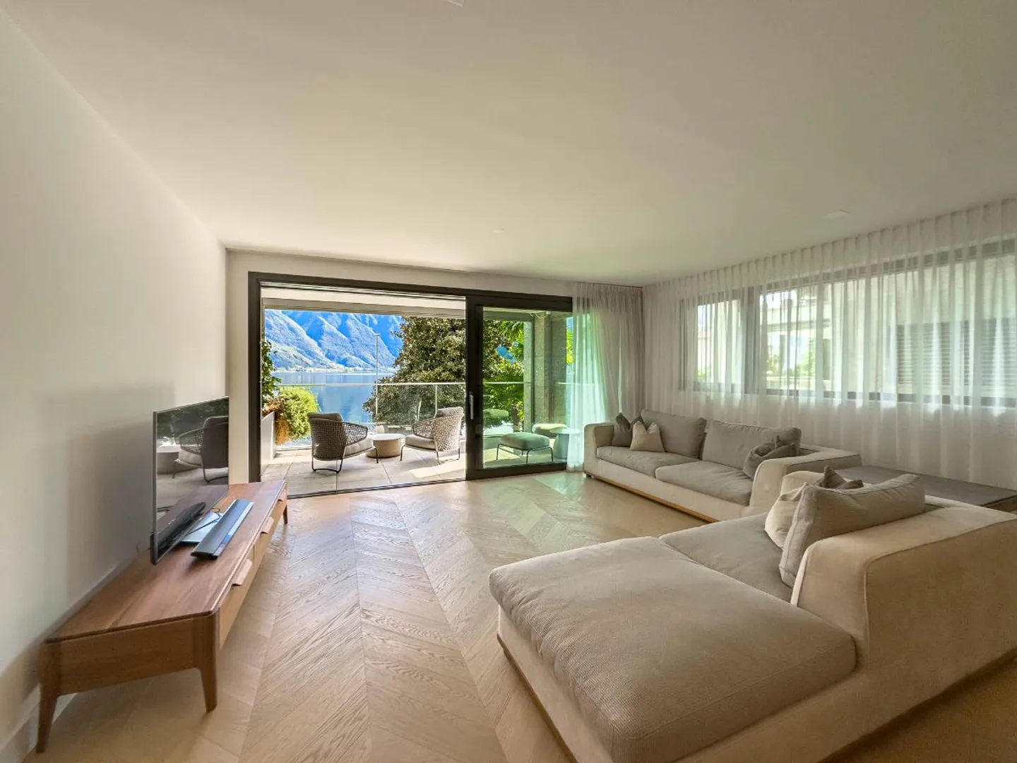 «Appartamento con bellissima vista lago a Melide» - Foto 3 di 6