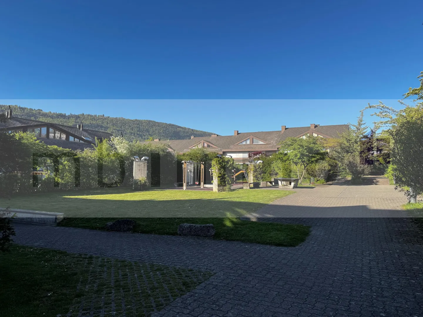 Appartement avec jardin à deux pas des écoles - Wohnung mit Garten und Sitzplatz - Photo 1 sur 15