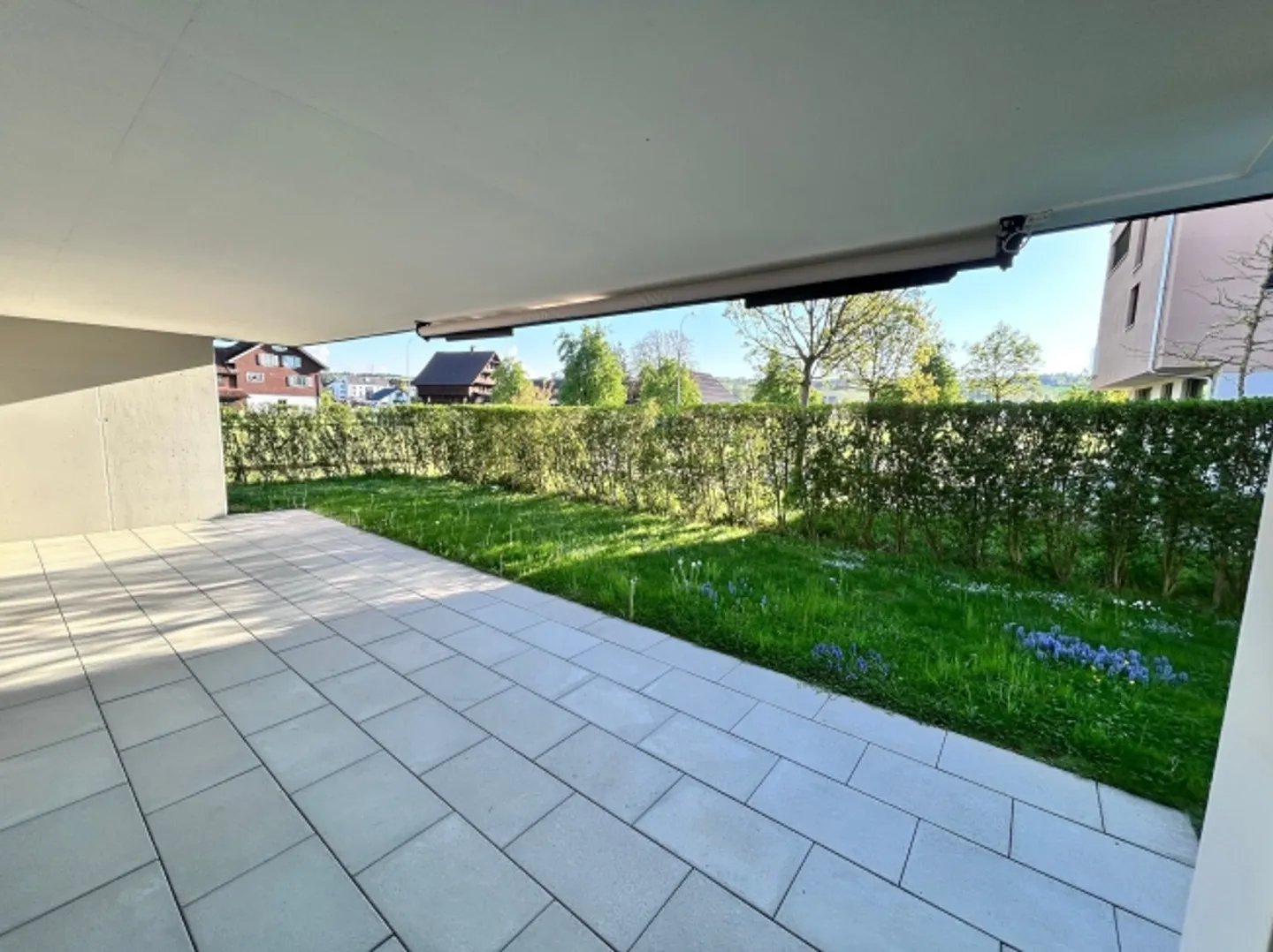 Sustainable 4.5-room garden apartment with modern living comfort - Photo 2 of 13