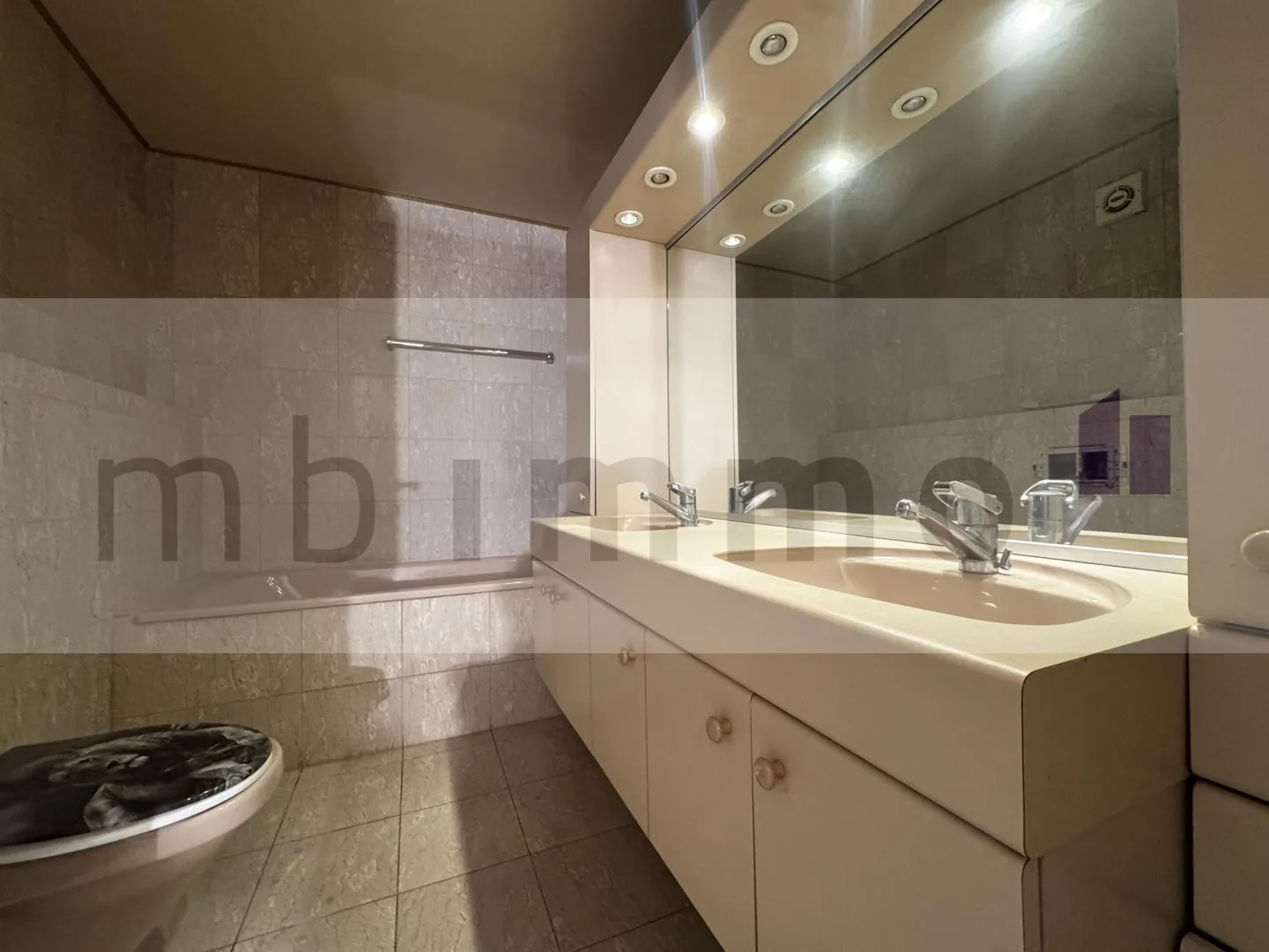 Appartement avec jardin à deux pas des écoles - Wohnung mit Garten und Sitzplatz - Photo 10 sur 15