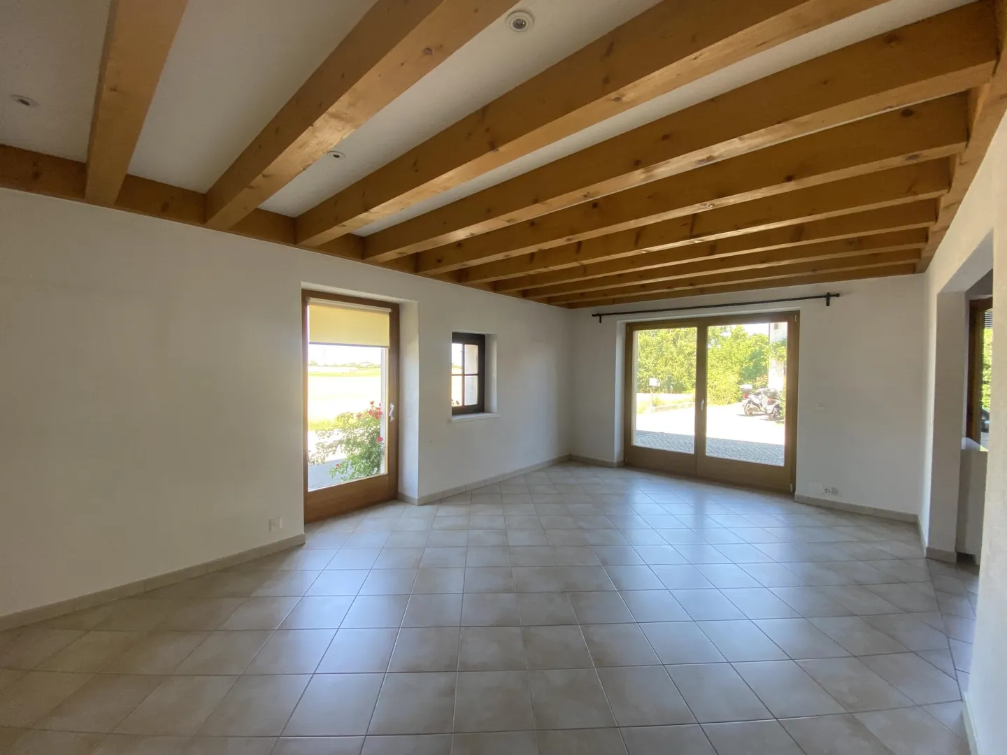 Affascinante casa di villaggio - Foto 3 di 7