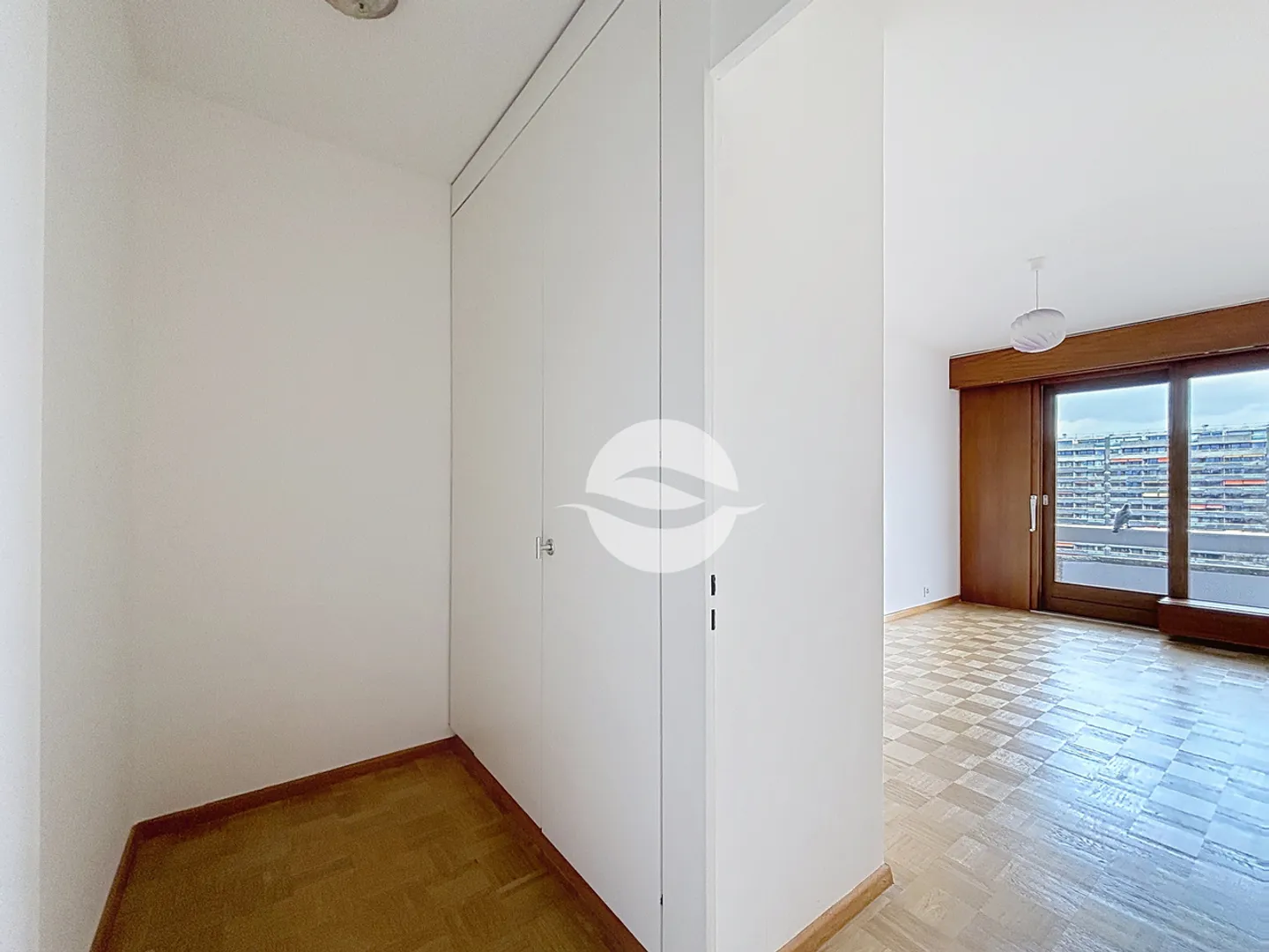 Bel appartement lumineux - Photo 10 sur 12