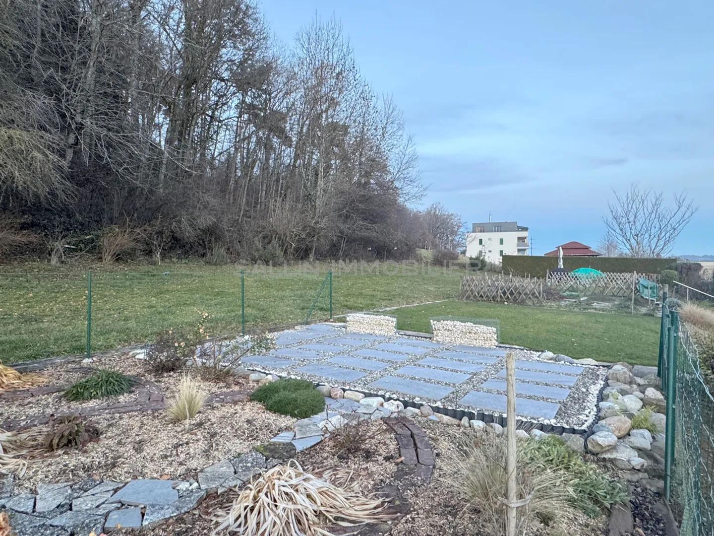 Schöne Wohnung, 4 Zimmer mit Garten und Balkonen, am Waldrand - Foto 8 von 10