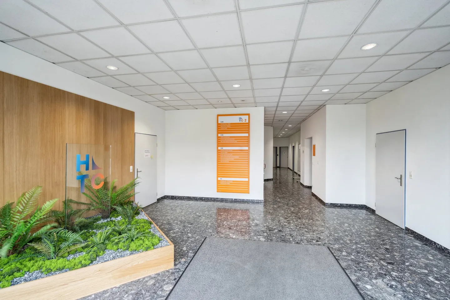Espace de bureau lumineux - Photo 10 sur 10