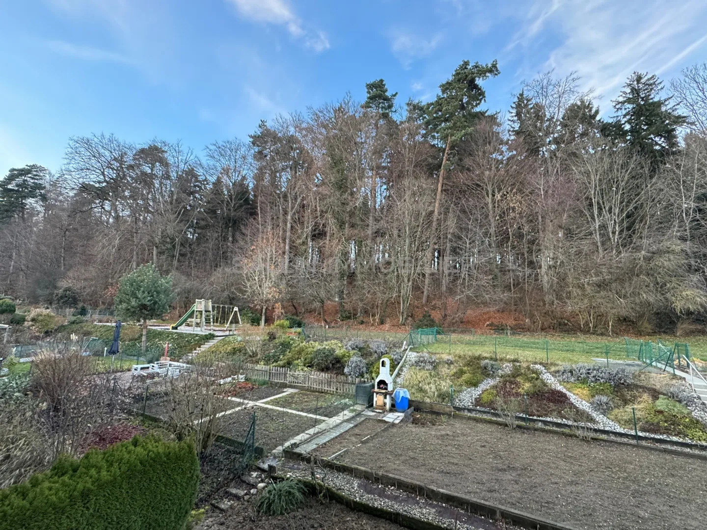 Schöne Wohnung, 4 Zimmer mit Garten und Balkonen, am Waldrand - Foto 10 von 10