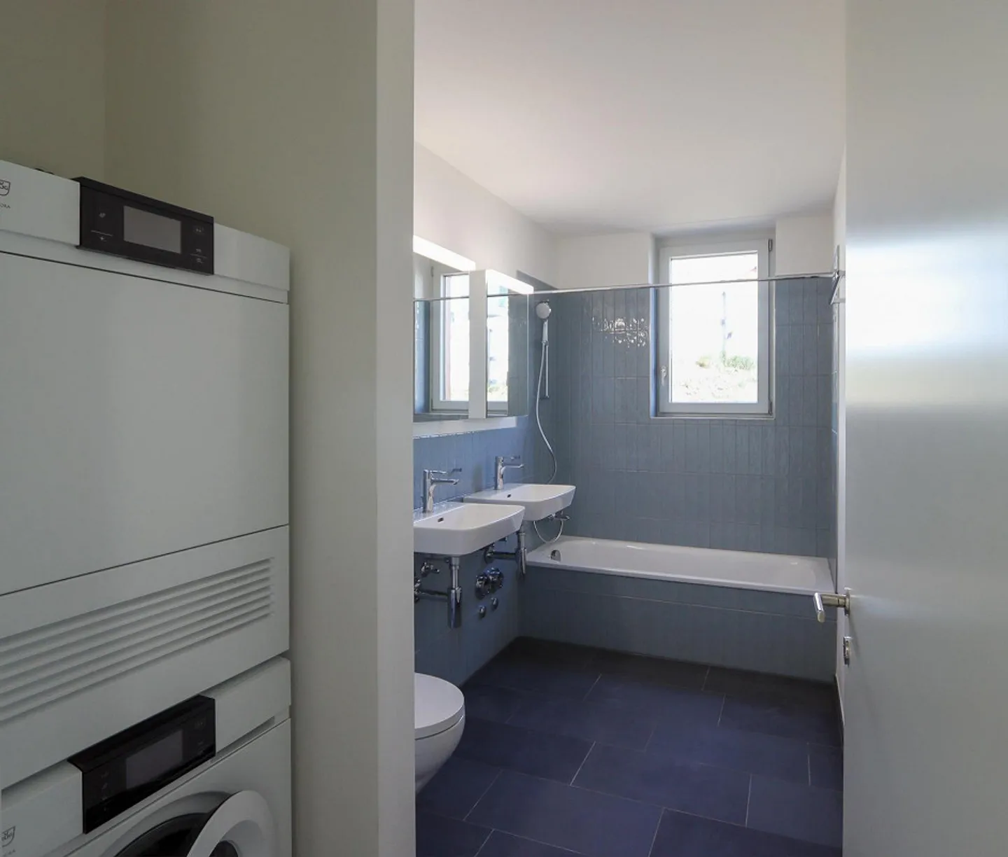Hochwertige 4.5 Zi-Neubauwohnung im EG  zentral und naturnah gelegen - Photo 10 of 11