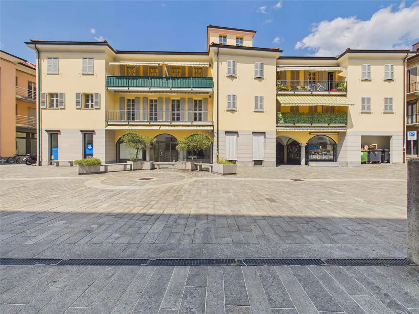 Exclusive commercial space in the heart of Bellinzona - Photo 7 of 8
