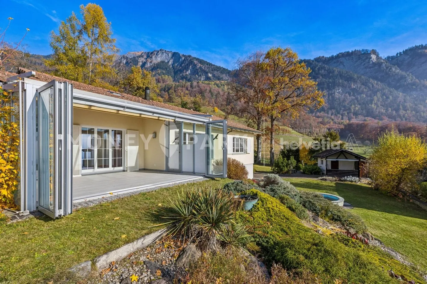 6-room single-family house in exclusive location in Malans - Photo 2 of 13