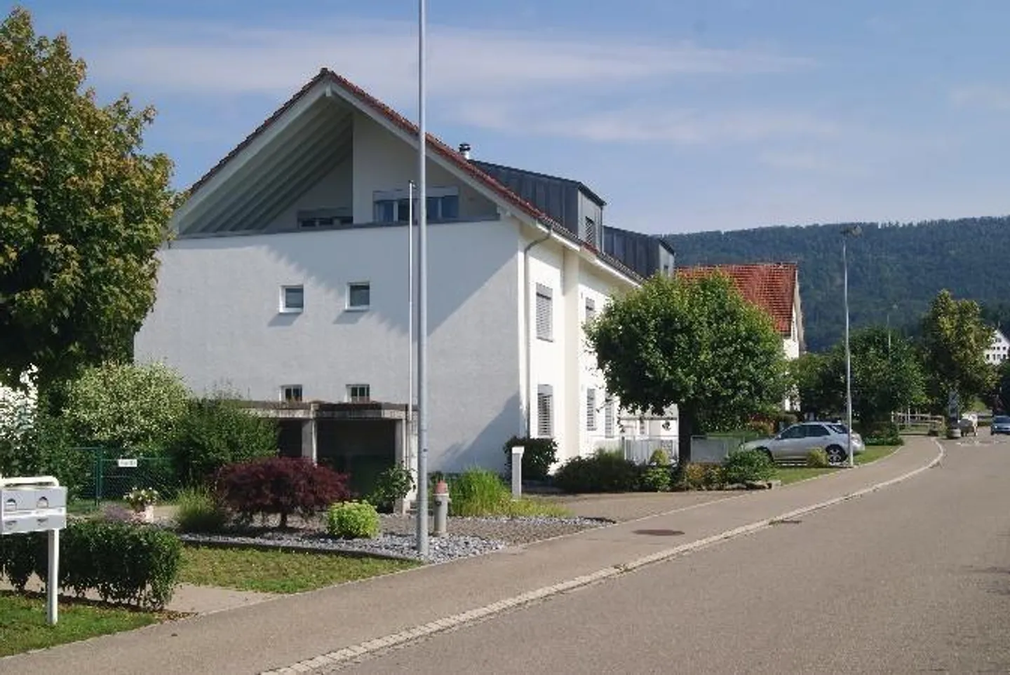 Condominio di alta qualità, ristrutturato con un piano ben progettato - Foto 2 di 7