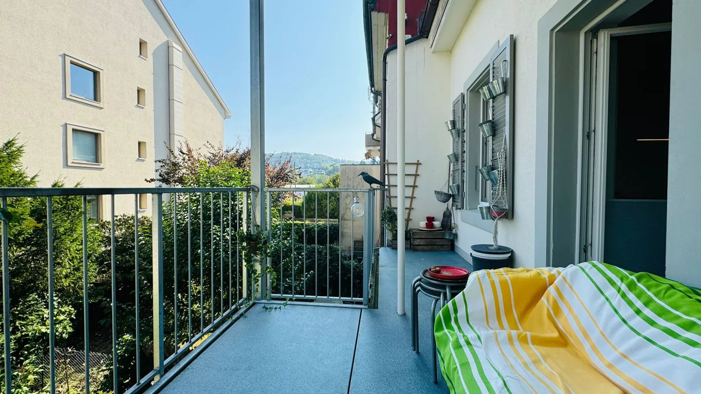 Appartamento arredato 3,5 locali completamente ristrutturato - Foto 2 di 10