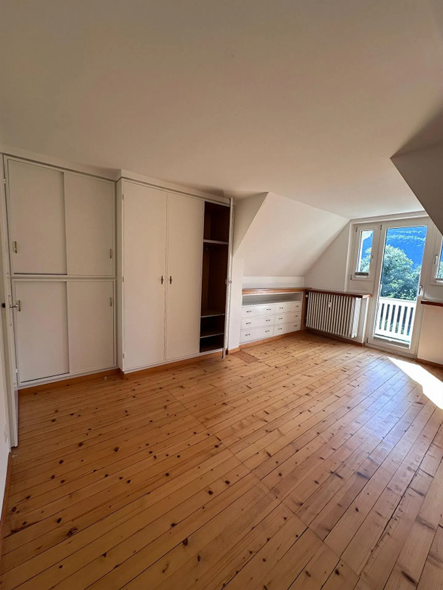 Maison multifamiliale dans un emplacement unique directement sur le canal Linth - Photo 8 sur 10