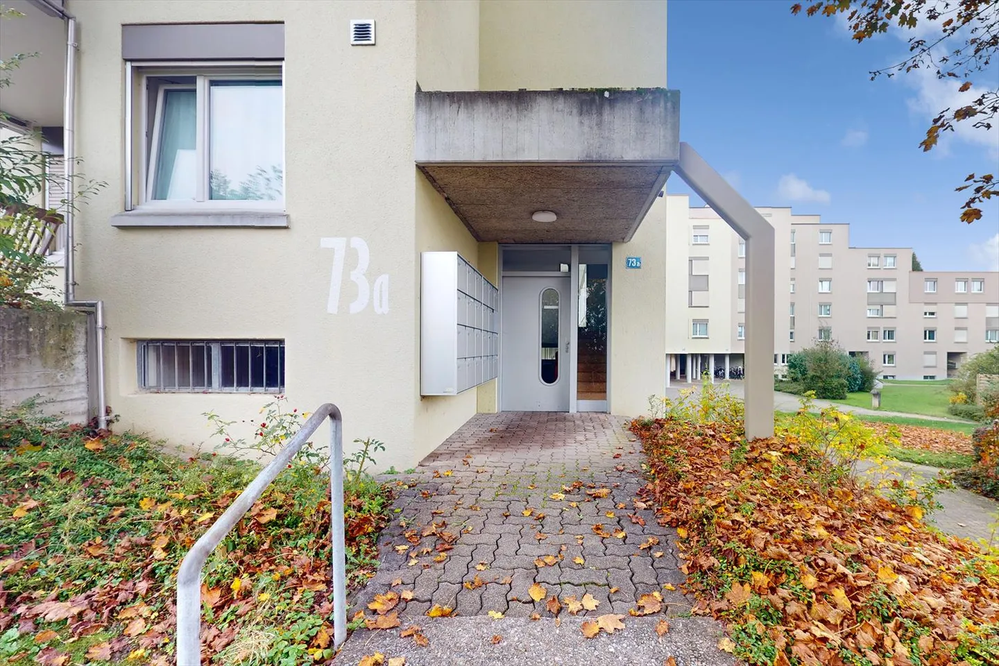 Vous cherchez une place de parking ? - Photo 1 sur 1