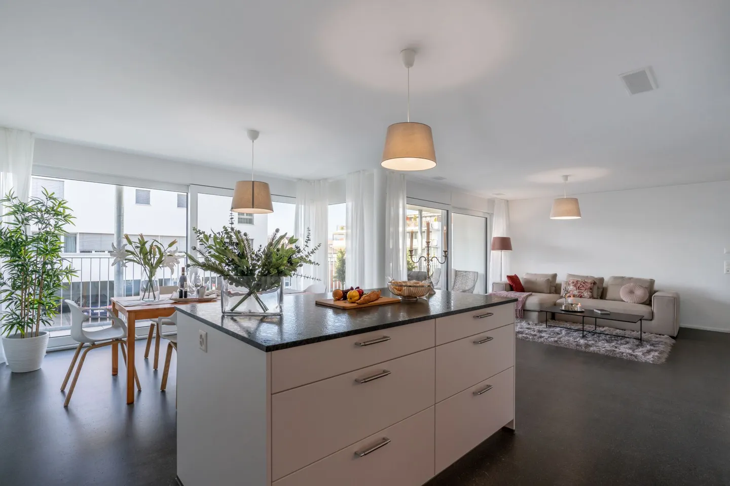 Vivere moderno con comfort e qualità - Foto 5 di 11