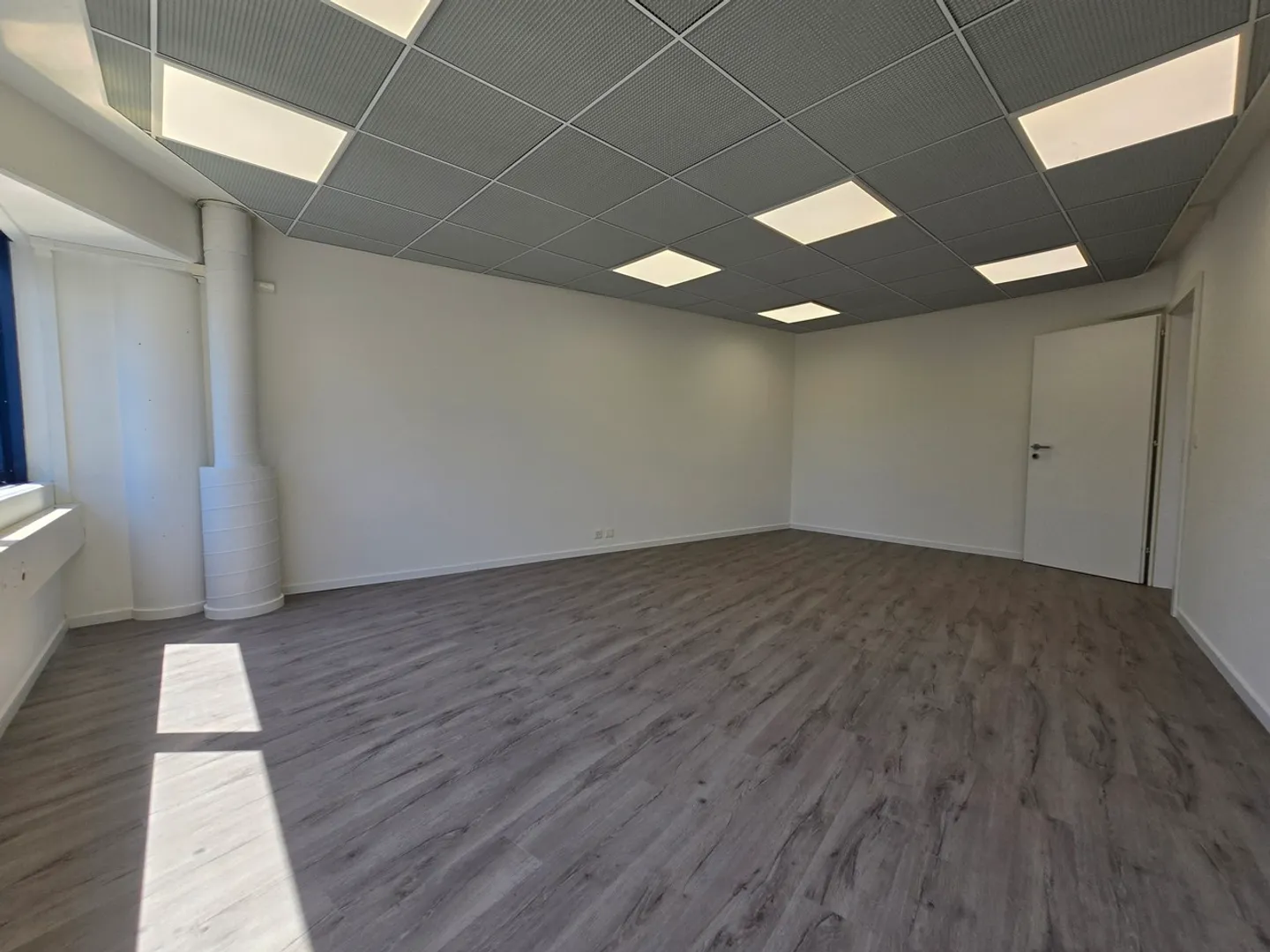 1. Loyer proposé ! Emplacement optimal - Bureau de 107 m2 - Gare de Lausanne - Photo 10 sur 11