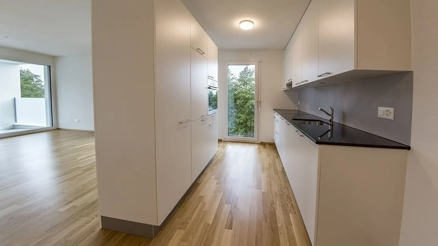 Apartment for rent - Photo 2 of 7