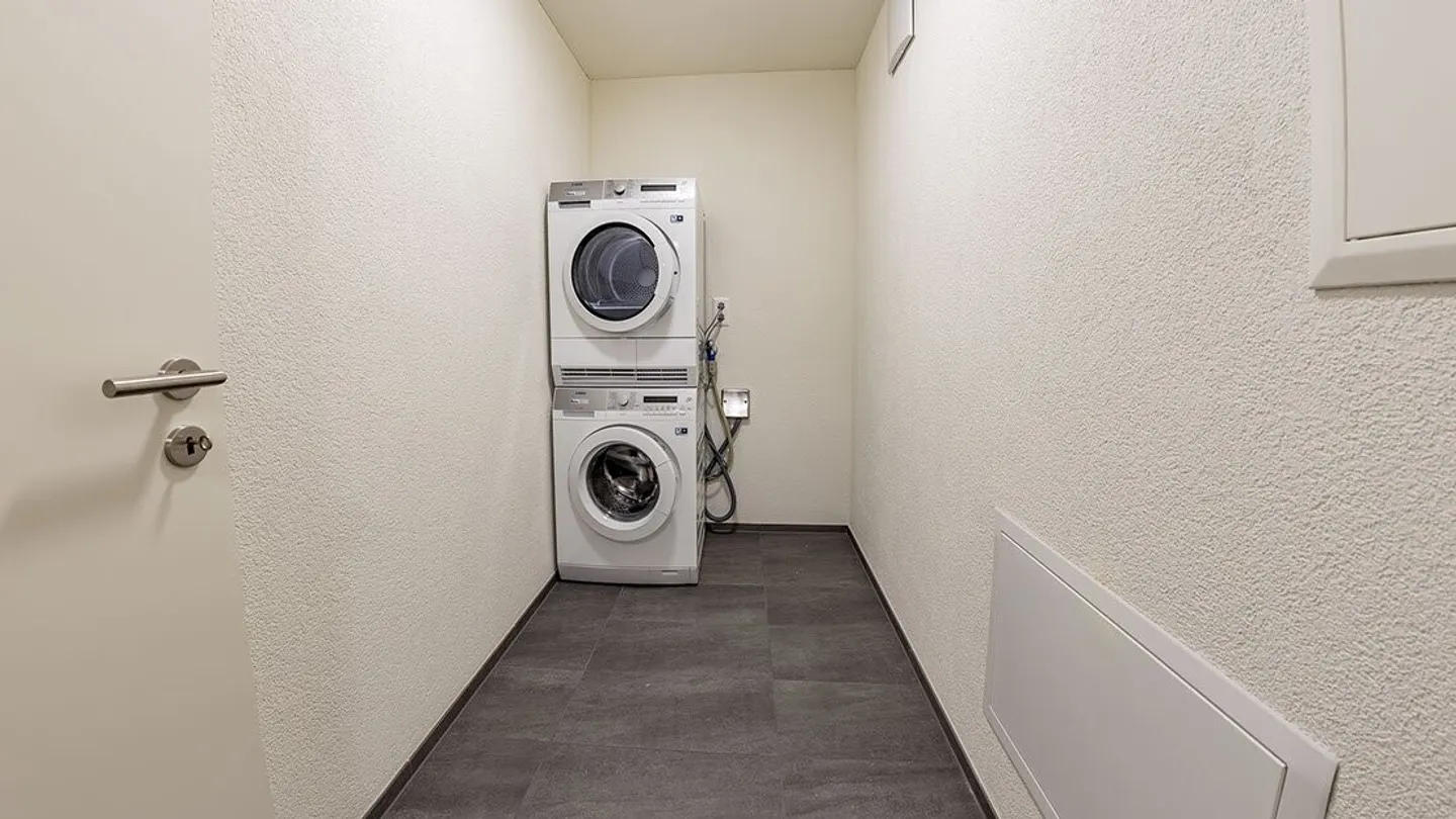Apartment for rent - Photo 6 of 7