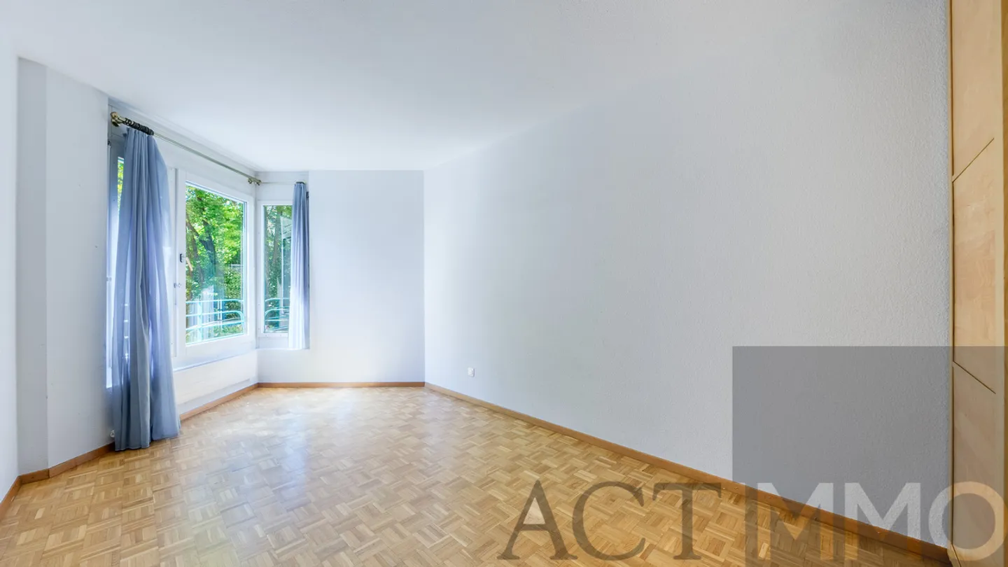 Appartamento 4 locali - Foto 6 di 8