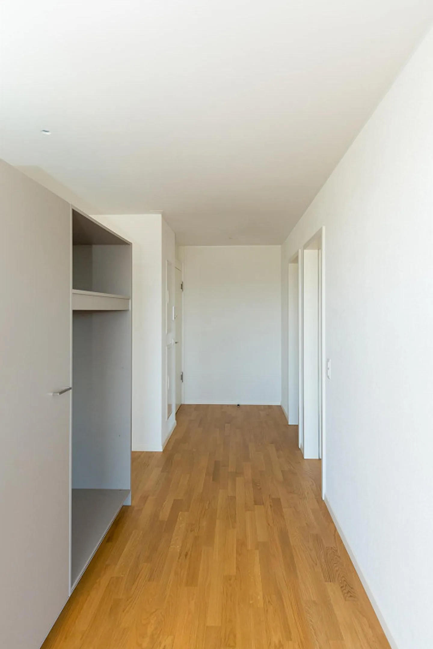 Ampio appartamento di 2,5 stanze con flair urbano - Foto 2 di 10