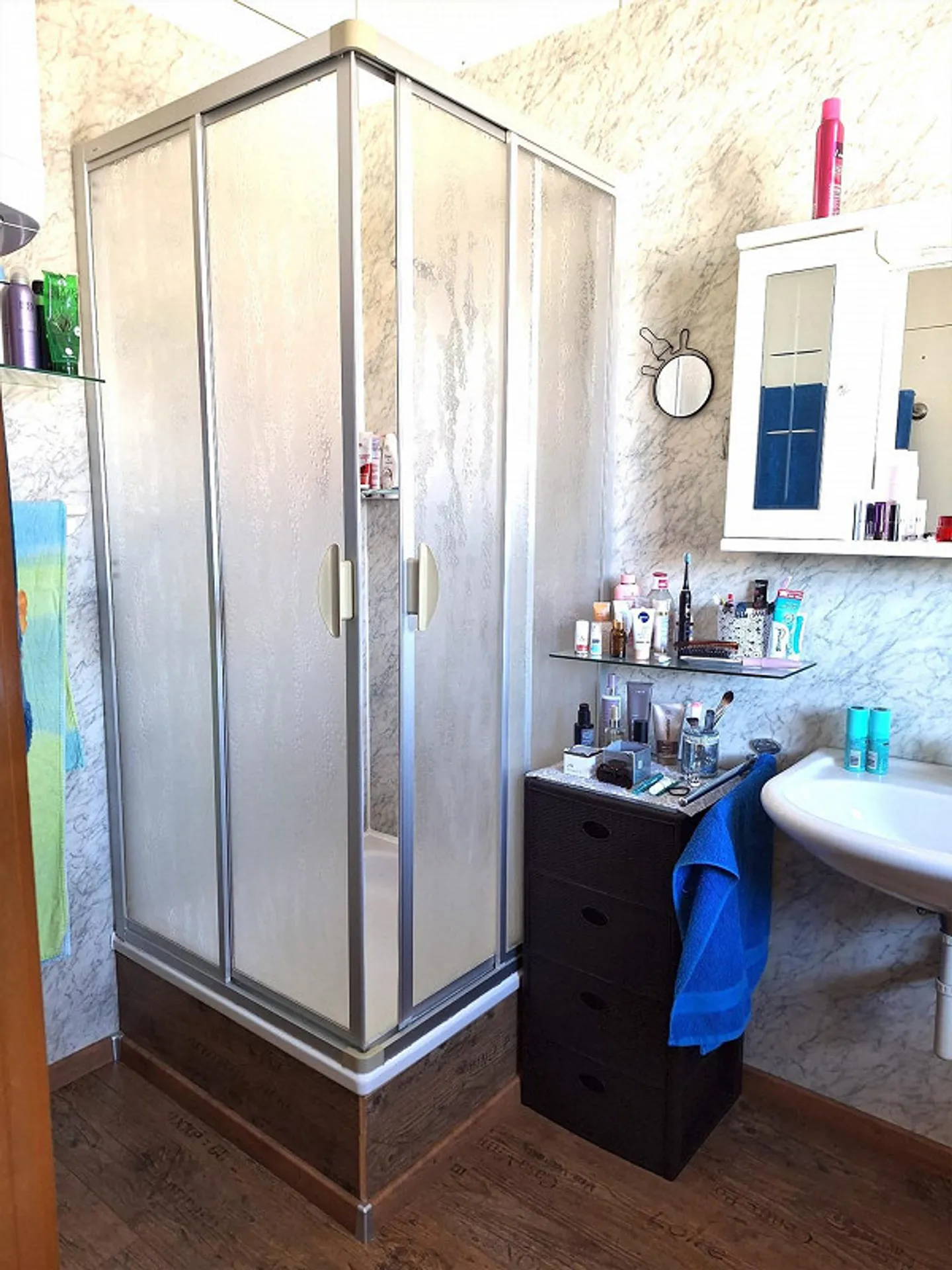 Commercial property with generous parking options for sale - Photo 15 of 15