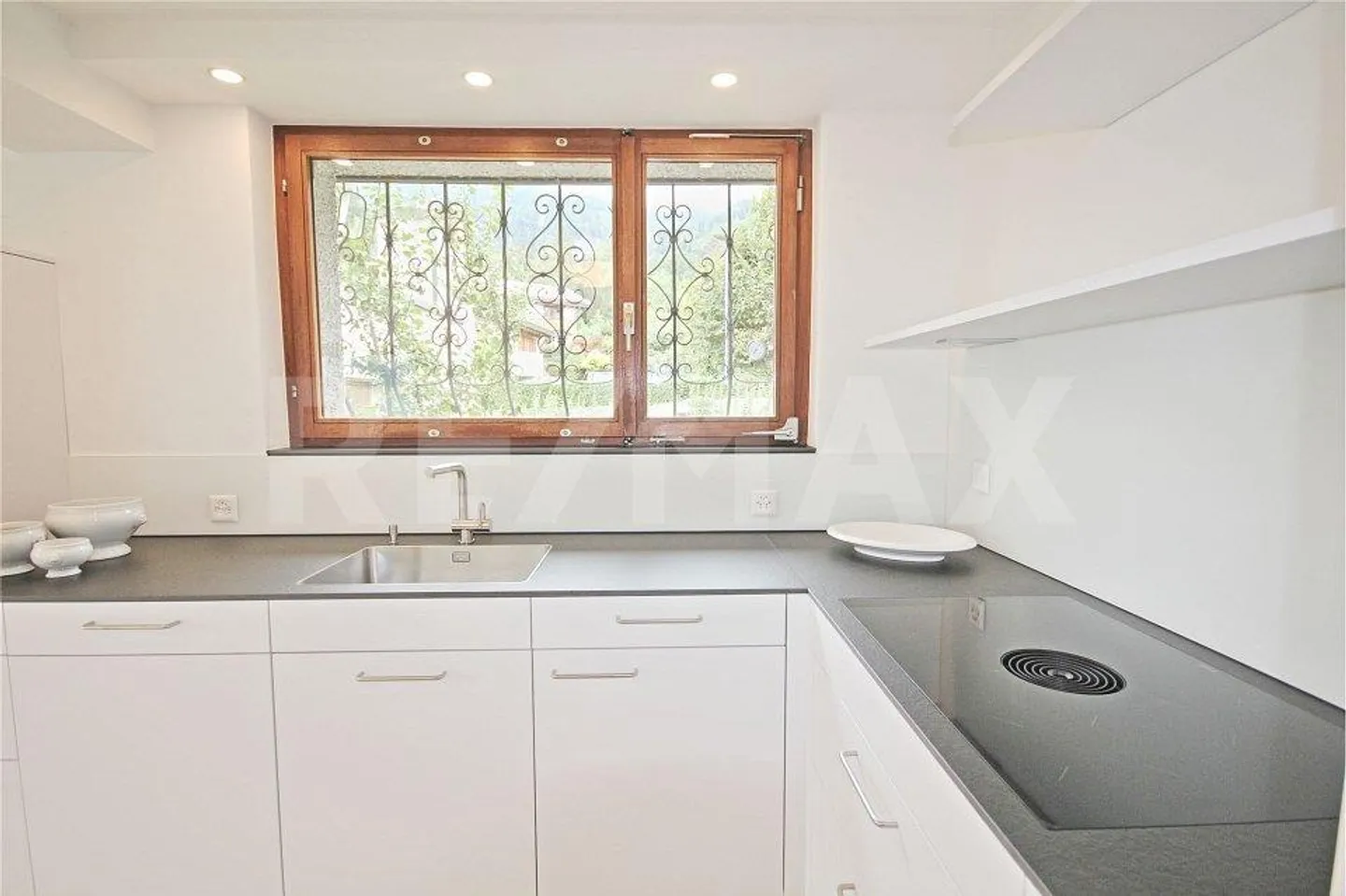 Geräumiges Einfamilienhaus in Malans - Foto 8 von 13