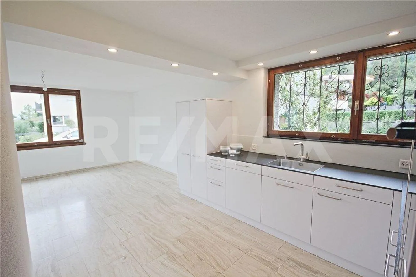 Geräumiges Einfamilienhaus in Malans - Foto 6 von 13