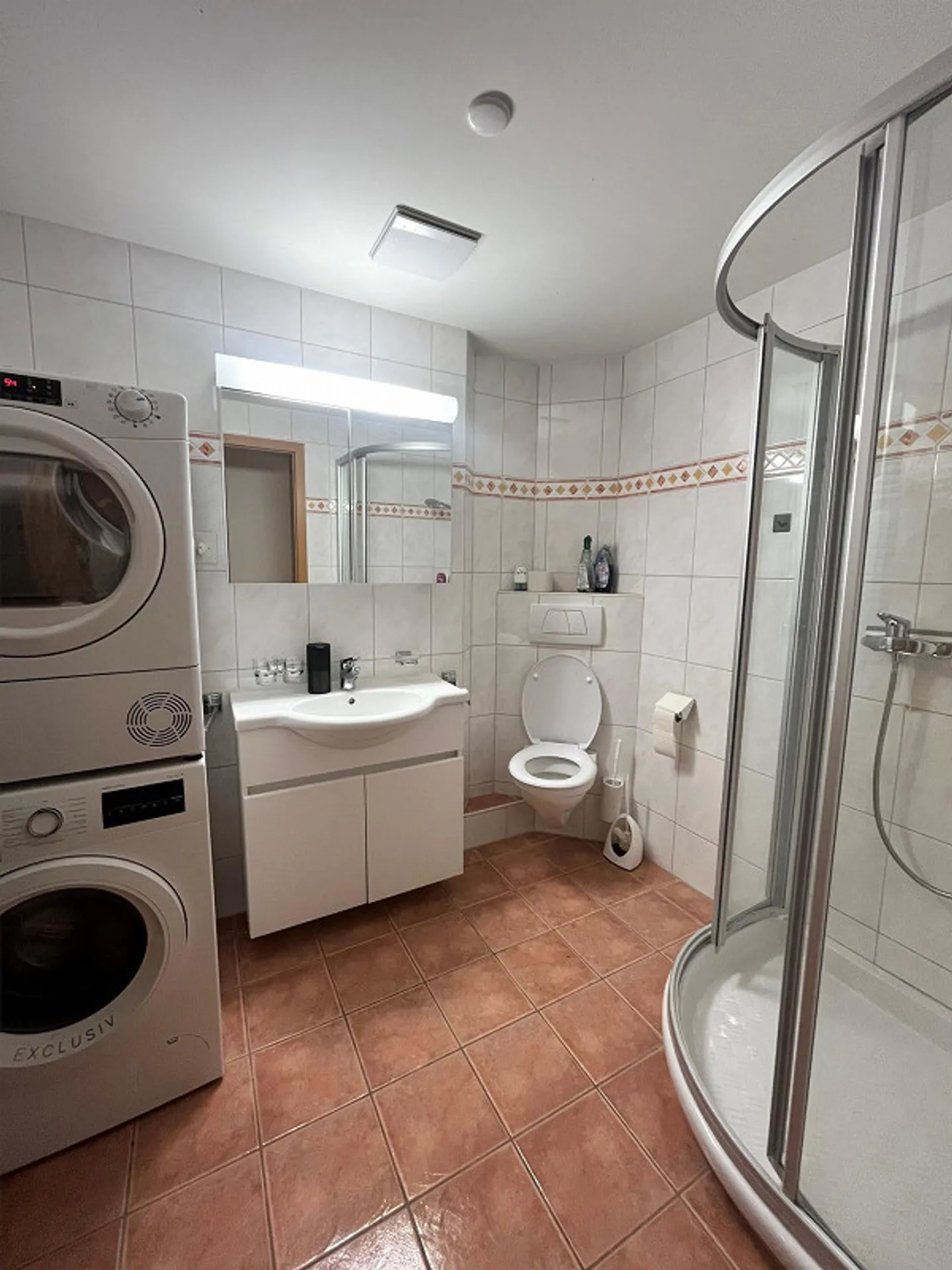 Camere arredate nella città di Laufen - Foto 10 di 10