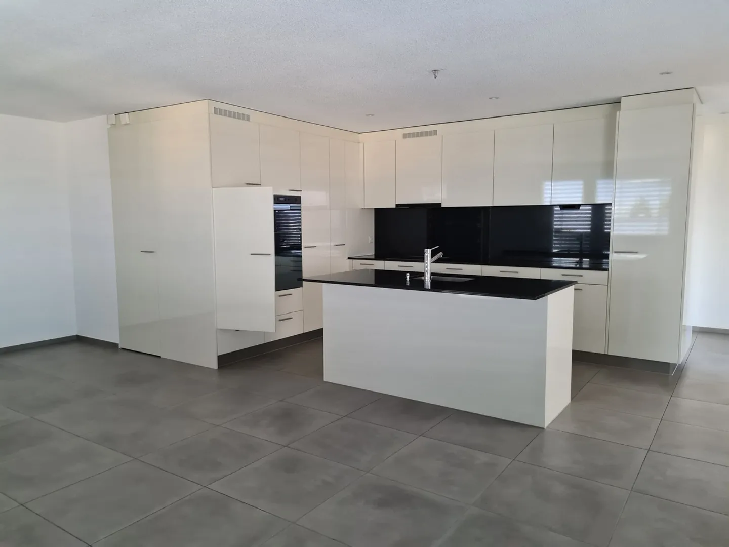 Appartamento 3.5 stanze - Foto 2 di 3