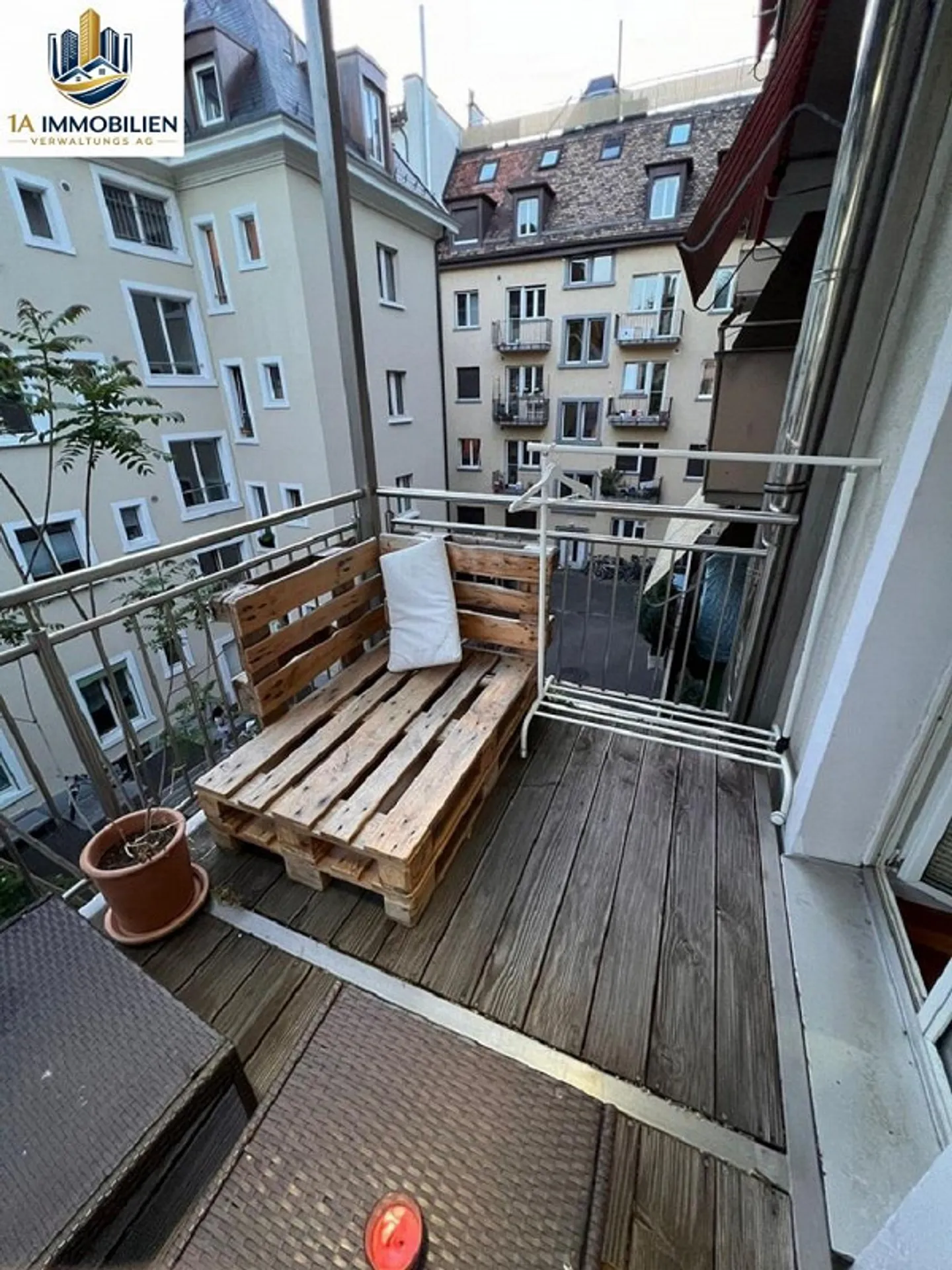 Appartement 1,5 pièces merveilleusement situé à Zurich - Photo 4 sur 9