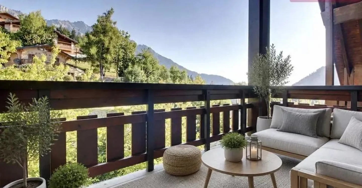 Charming Apartment in Ovronnaz - Photo 2 of 12