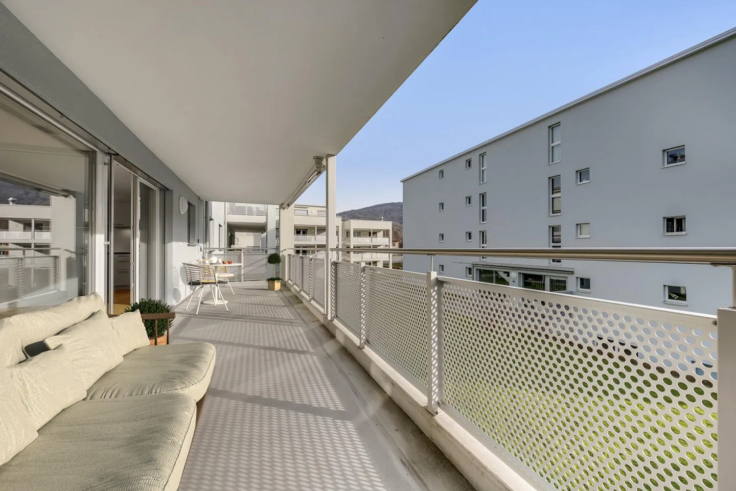 Moderne 4.5-Zimmerwohnung - Foto 4 von 13