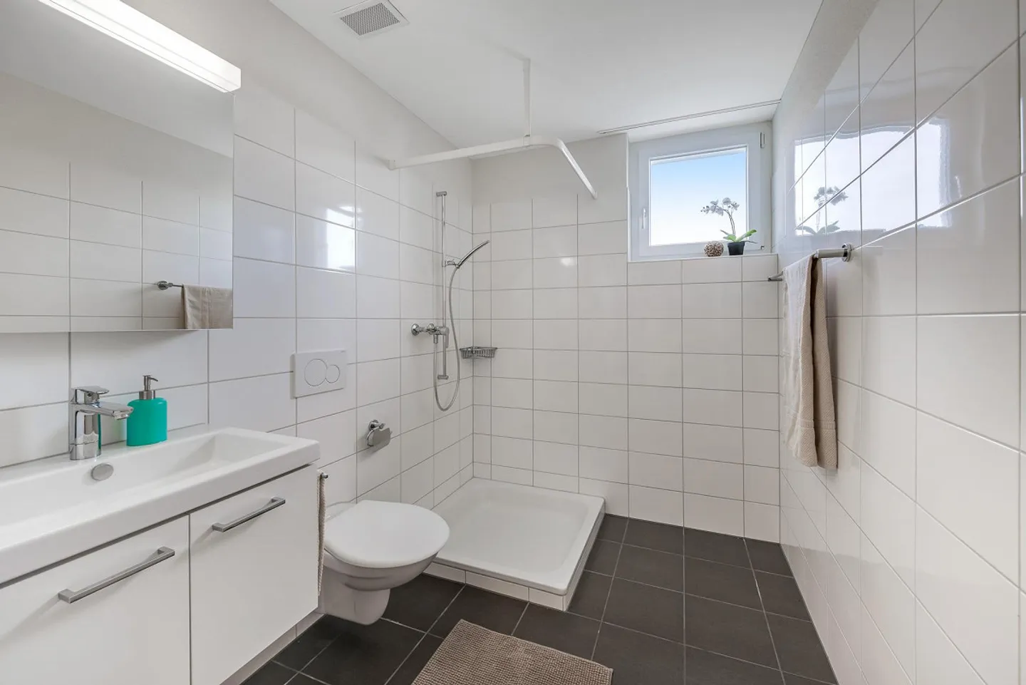 Moderne 4.5-Zimmerwohnung - Foto 8 von 13