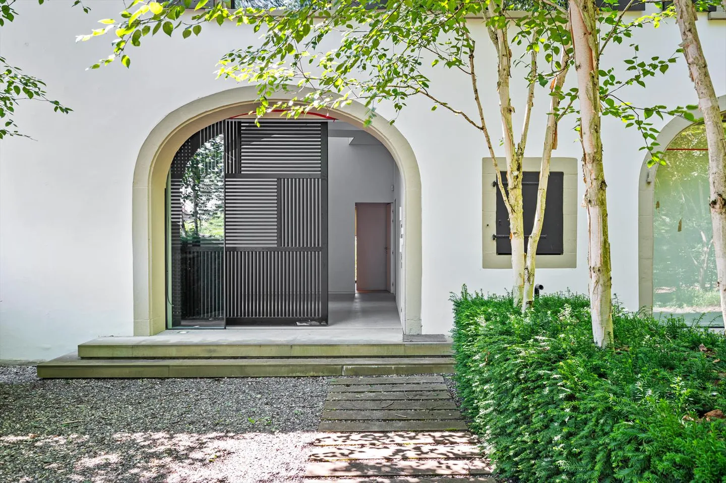 Magnificent renovated 18th-century property, beautiful plot of 3,136 sqm and indoor pool - Photo 13 of 13