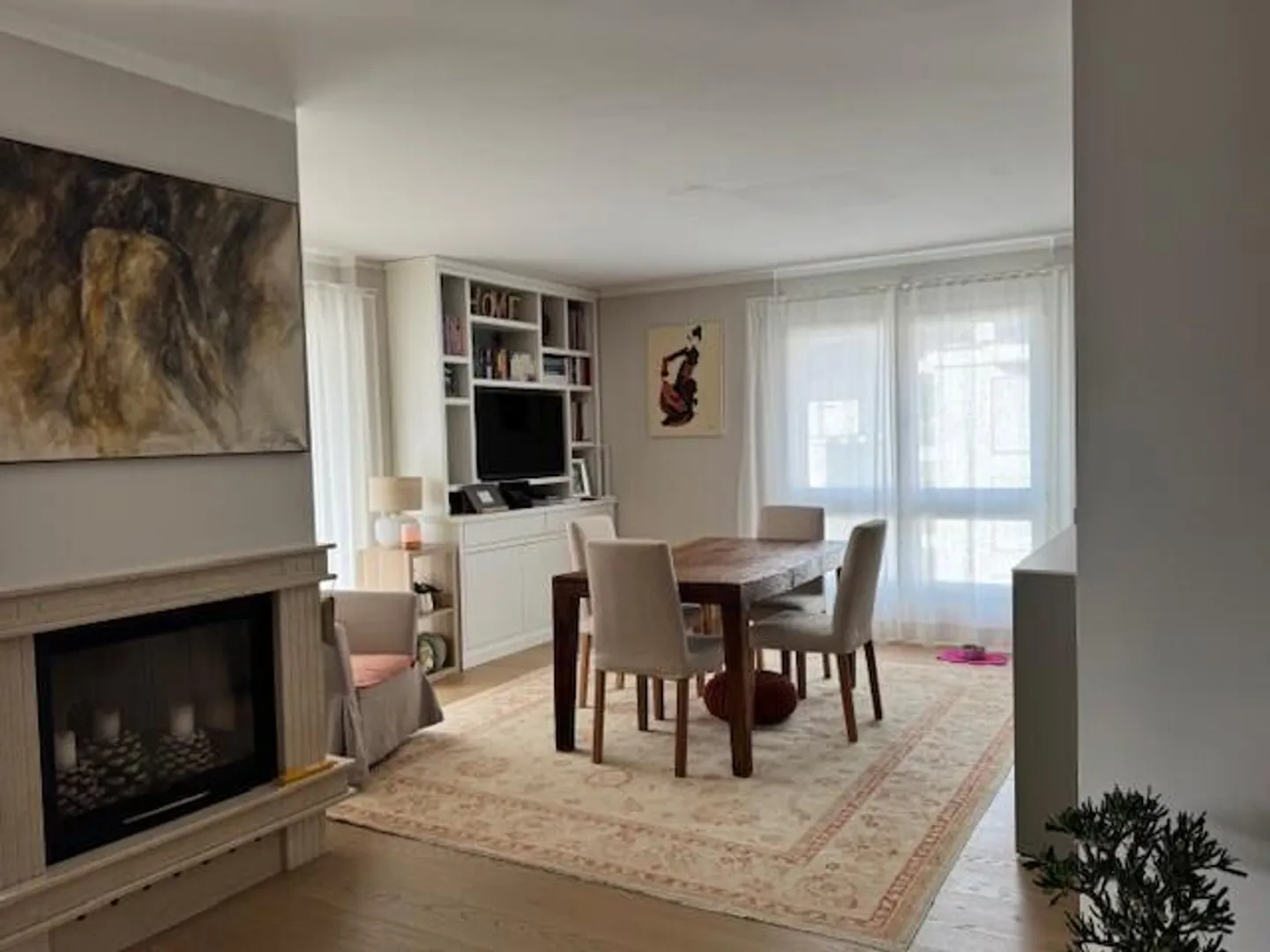 Appartamento moderno con terrazza - Foto 5 di 9
